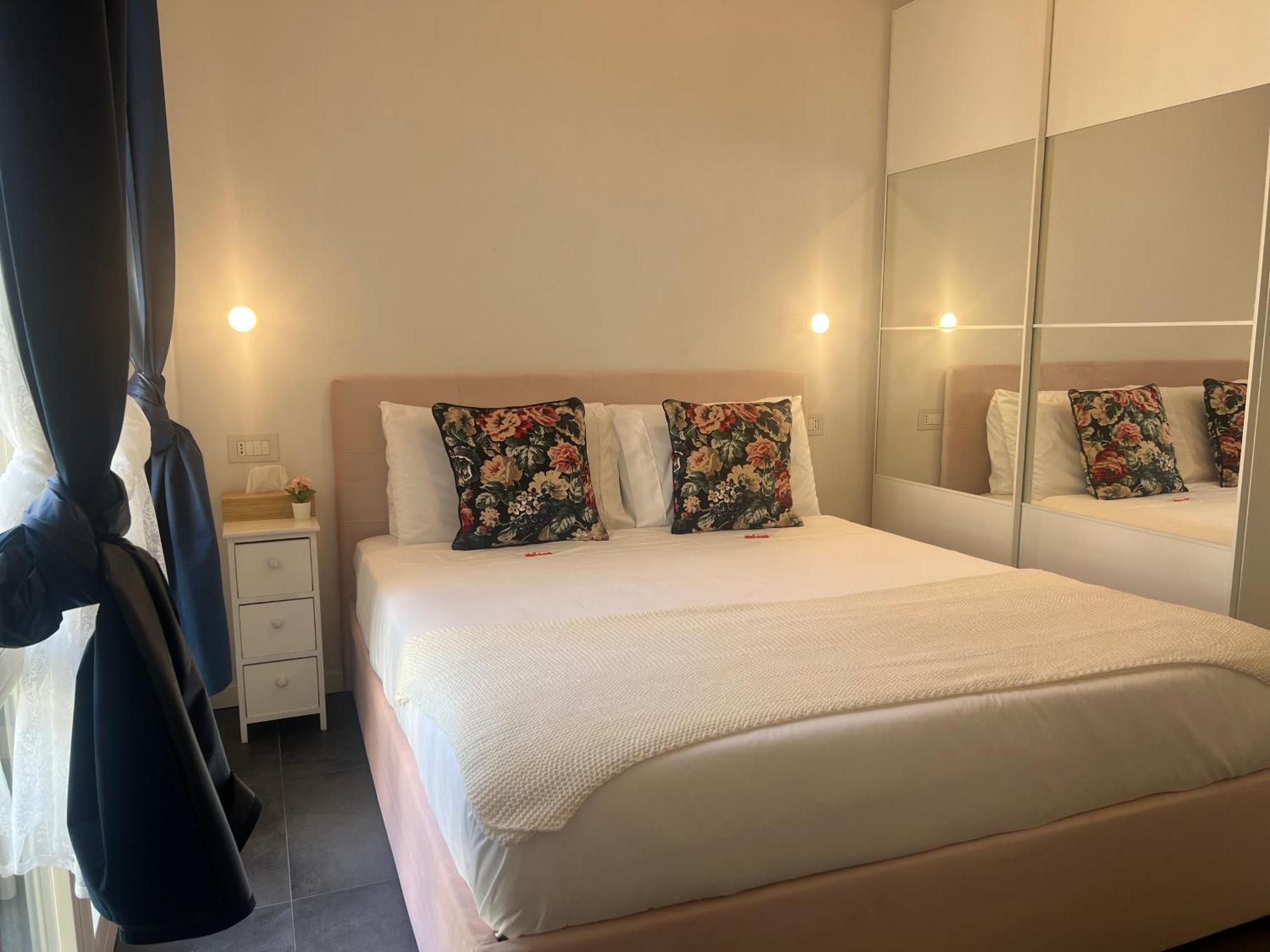 Regina Milano In Melegnano - Wifi, Breakfast Box And Terrace Lejlighed Eksteriør billede